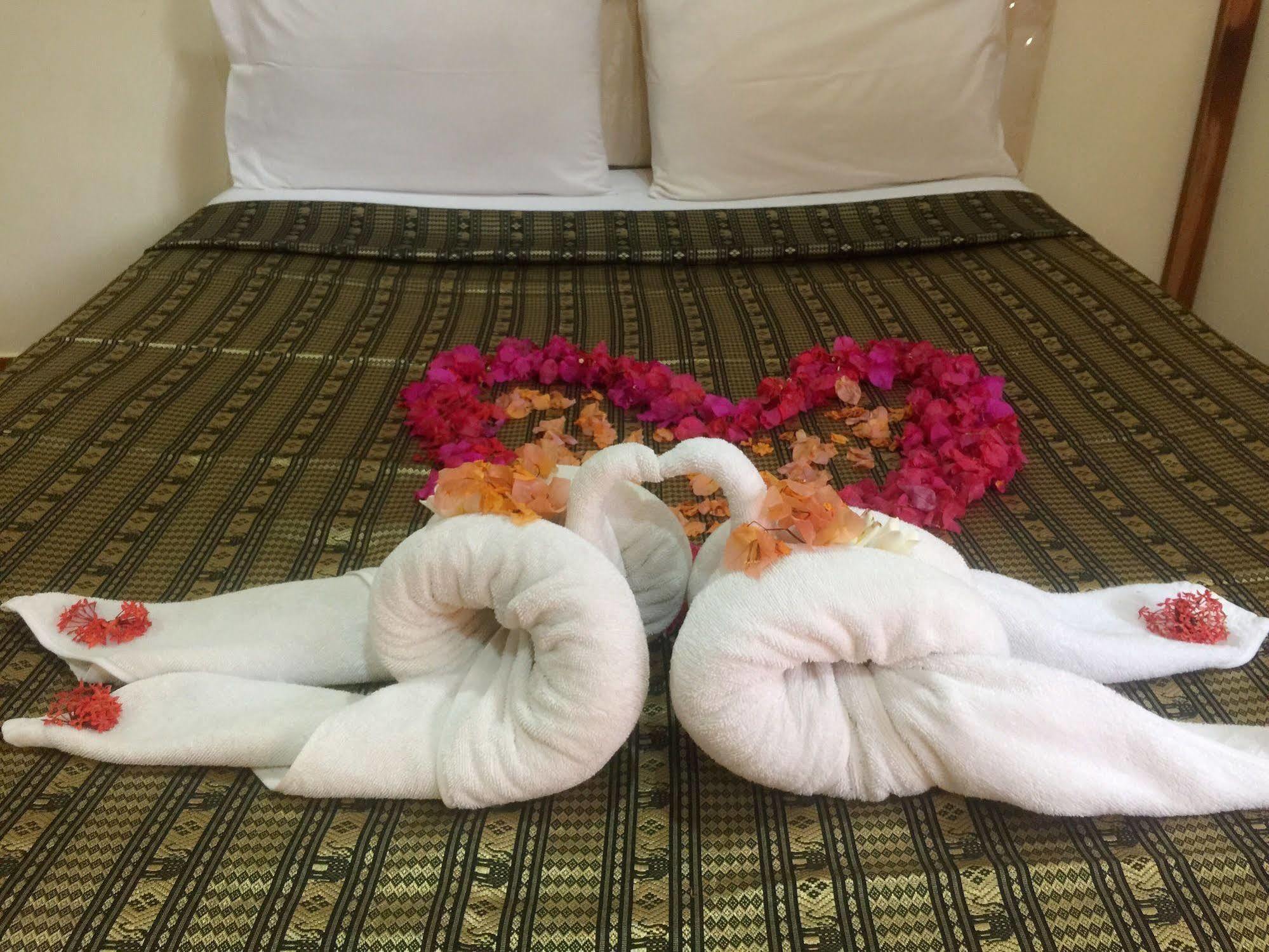 Poonsap Resort Ko Lanta Exteriör bild